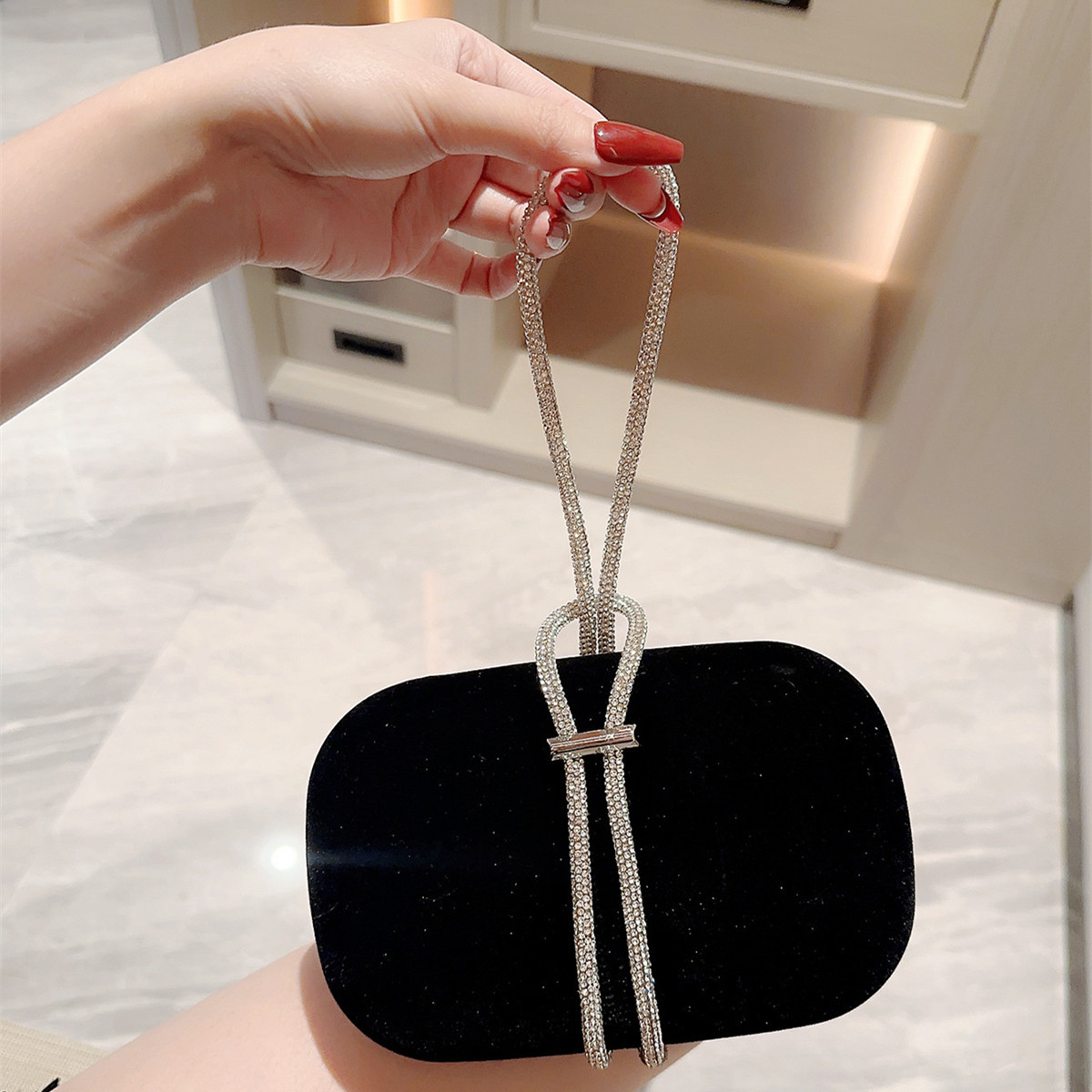 Advanced Decorations, Chain, Hand Loop Bag, Dress, European Style, Food Bag