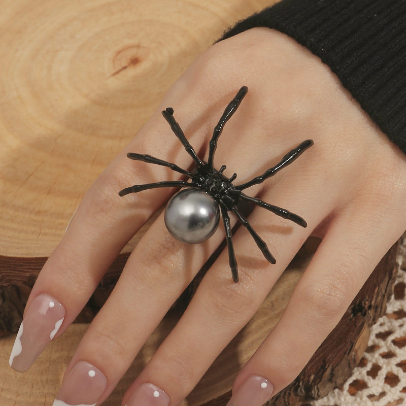 Metal Fashionable Ring Hip-hop Style, Halloween, Punk Style, European Style, Simple And Elegant Design