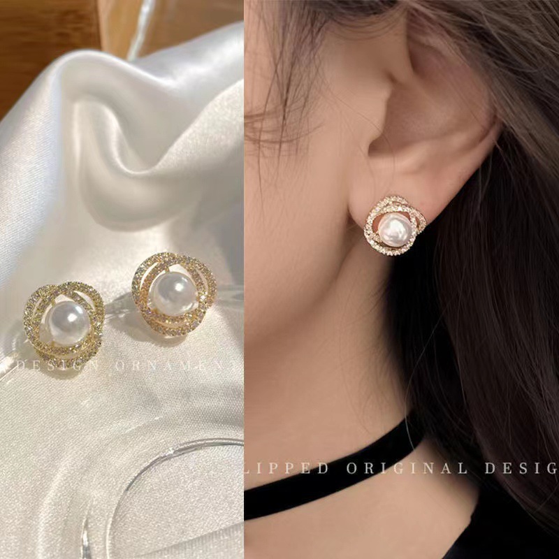 Small Design Earrings From Pearl, Advanced Silver Needle, Trend Of Season, Silver 925 Sample, High-quality Style, Light Luxury Style